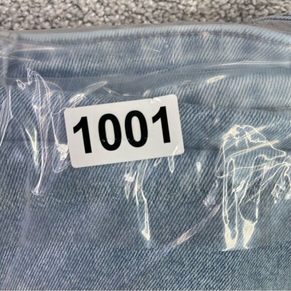 American Eagle Mom Jeans Women's 0 Blue Tapered Leg High Rise Light Wash - Picture 12 of 12